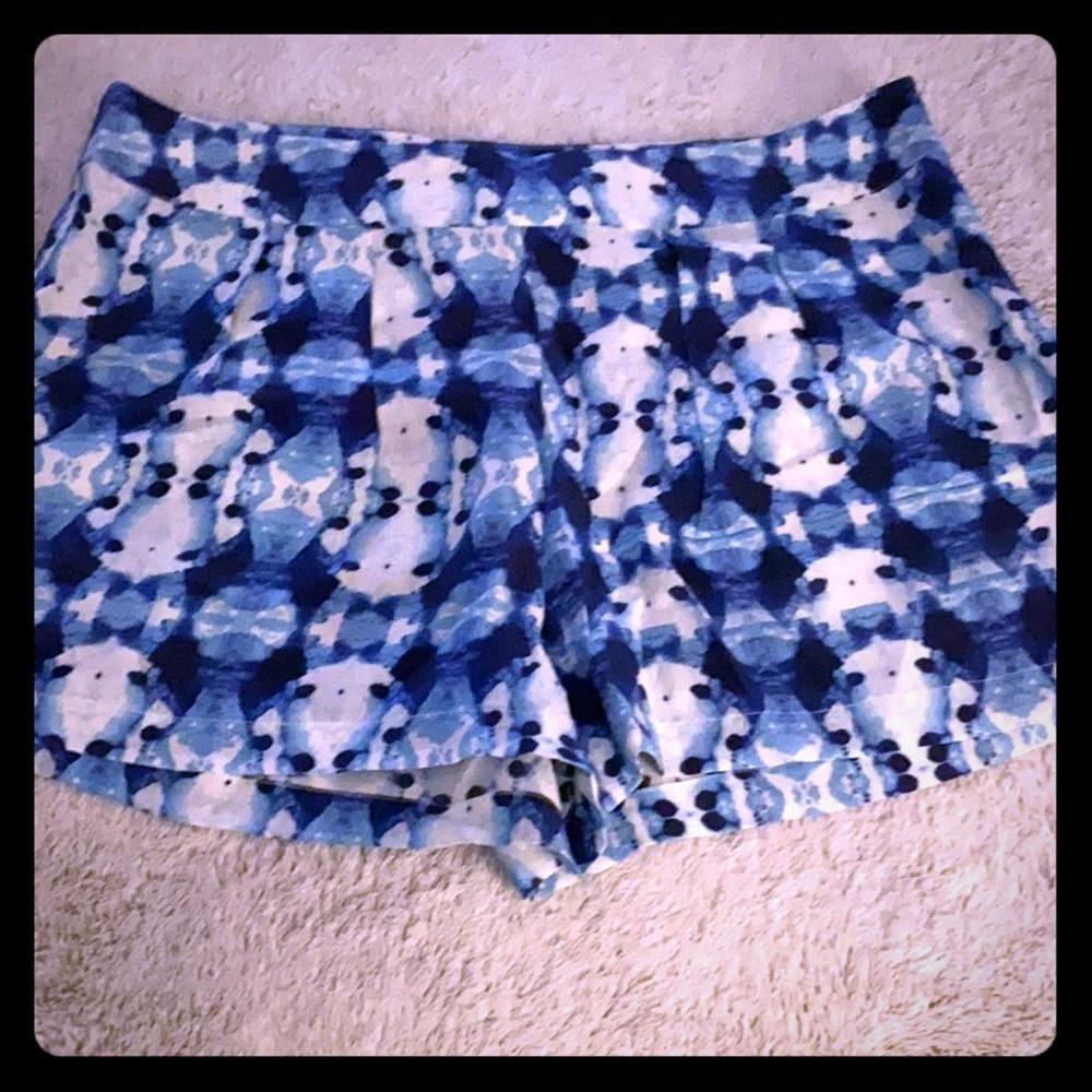Tart silk shorts